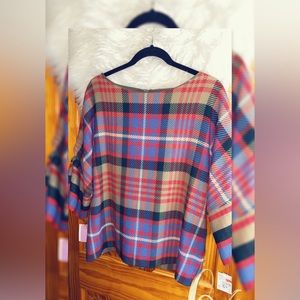 Alba Conde plaid top